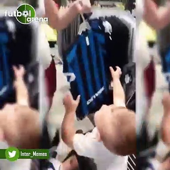 Juventus mu, İnter mi? Minik bebek forma seçimini yaptı