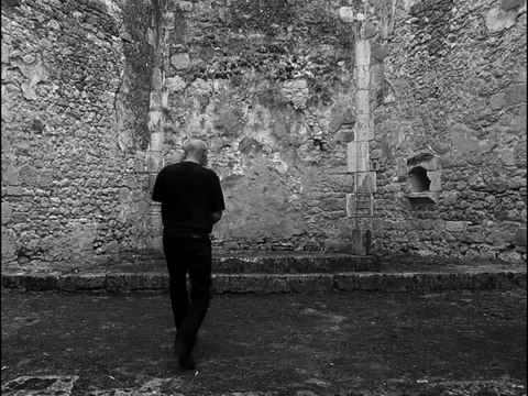 Leonard Rachita_Jacques Dieppois - Resurrexit altar_b survival blanket Saint Gayrand church France 2019