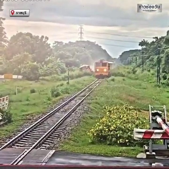 Kerry Express Delivery Driver Struck by Freight Train