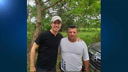 Guaidò, selfie coi narco-paramilitari colombiani
