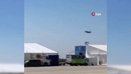SU-35'in antrenman uçuşu nefes kesti