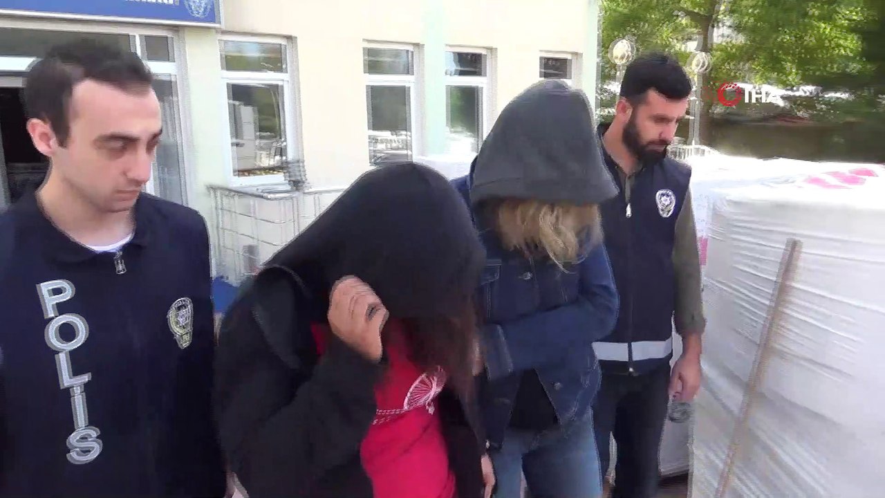 Evli kadınlara fuhuş operasyonu