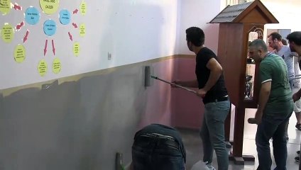 El ele verip sınıfları boyadılar - TEKİRDAĞ