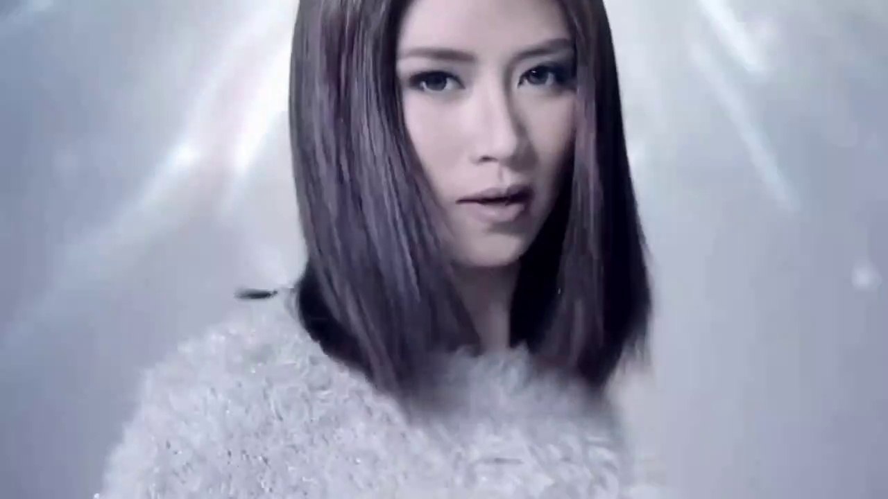 7 Times Sarah Geronimo killed Buwan High Notes [Bb4 - F#5]