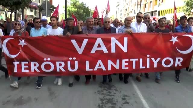 Teröre lanet kardeşliğe davet mitingi
