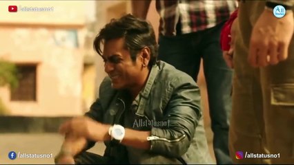 Télécharger la video: Nawazuddin Siddiqui _ Tiger Shroff _ WhatsApp Status Video 30sec _ Emotional Sad Dialogues