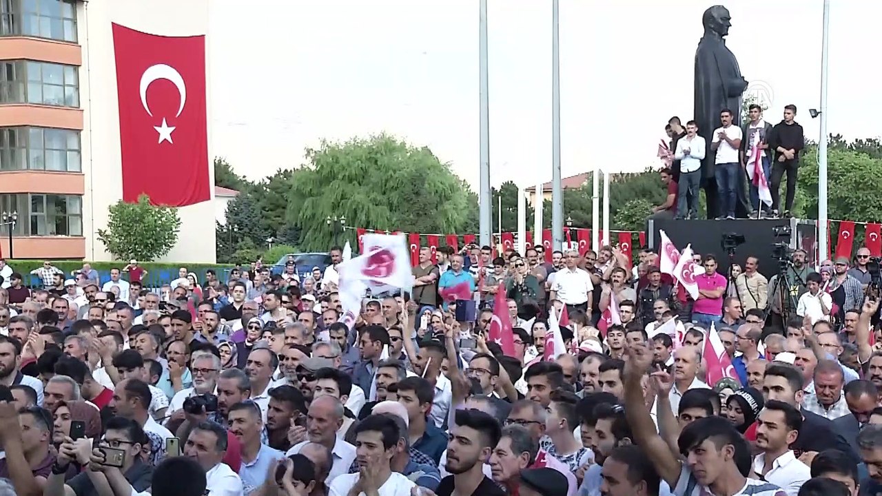 Bahçeli: 'Yeni hükümet sisteminden dönüş yoktur' - ERZİNCAN