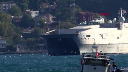 Abd askeri gemisi istanbul boğazı'ndan geçti