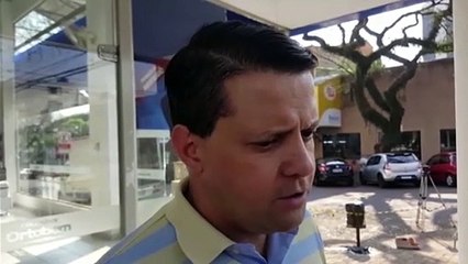 Empresário reclama de presença de usuários e localiza porção de maconha