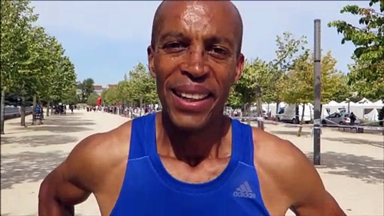 Valence: Stéphane Diagana, parrain au grand cœur des 10 km de Vitaville