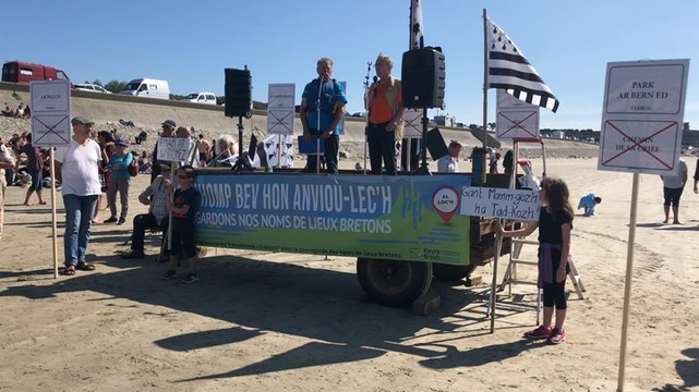 Carhaix-Plouguer. Noms de lieux en Bretagne : plus de 600 manifestants contre la francisation