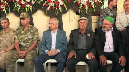Babasıyla aynı kaderi paylaşan şehit güvenlik korucusu toprağa verildi (3) - MARDİN