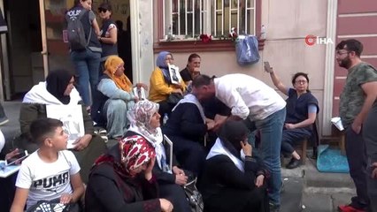 2015 yılında kaçırılan asker Sedat Sorgunun'dan oturma eylemine destek