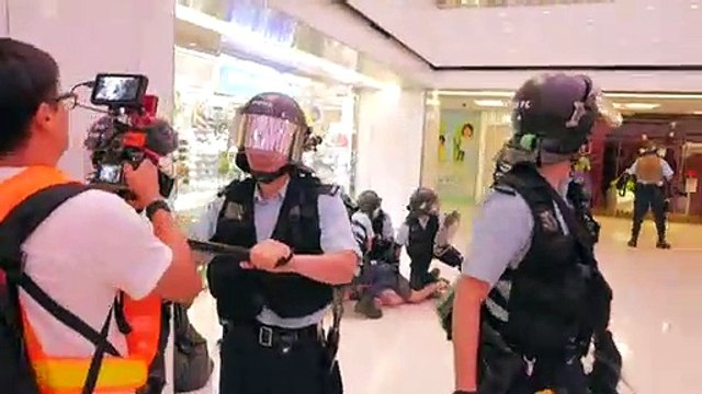 Novos conflitos em uma Hong Kong cada vez mais dividida