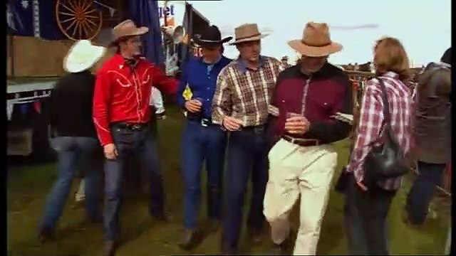 Neighbours Episode 3920 + 3921 (2001 finale and 2002 premiere)