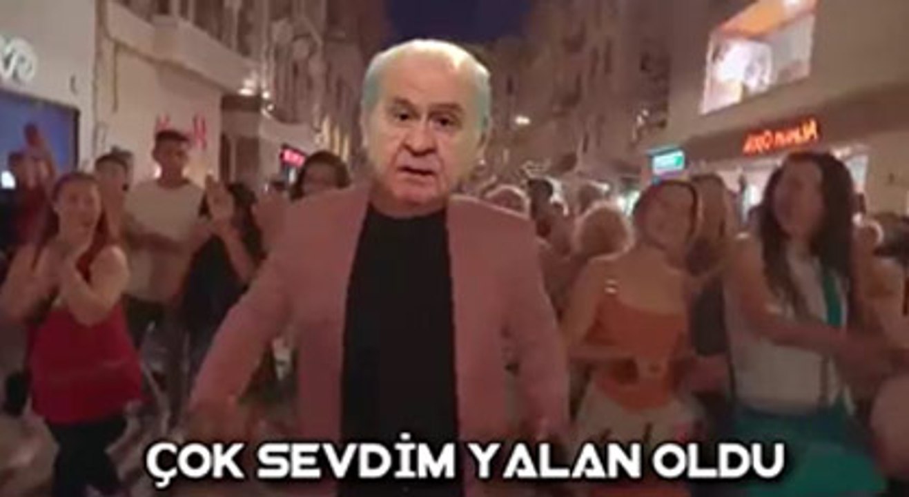 "Uykular haram oldu gençliğim bak talan da oldu"yu bir de onlardan dinleyin