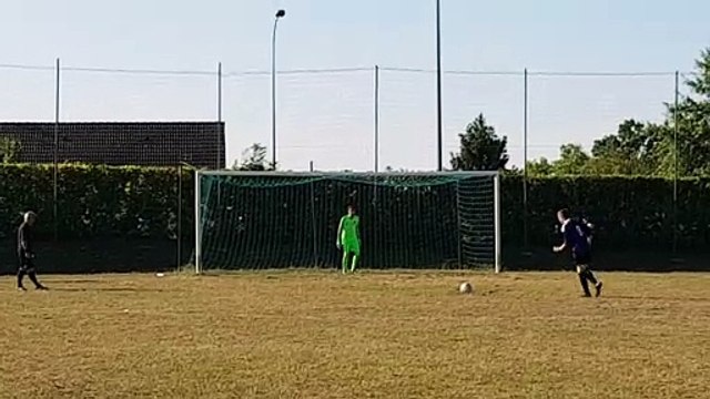 1er Pénalty arrêté par Adrien, qui nous permet de continuer la séance de tir au but le 14 septembre 2019