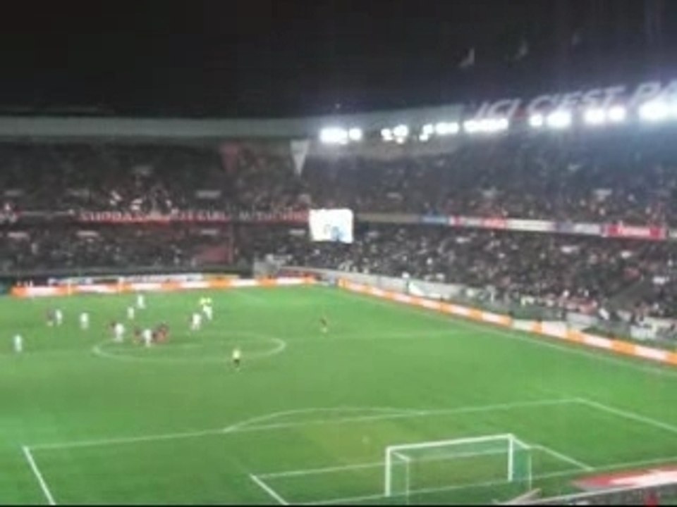 Oh PARIS SG tu es notre plus grand honneur ...