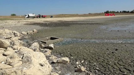 Kırklareli balıkların öldüğü oruçlu göleti'ne tankerle 170 ton su bırakıldı