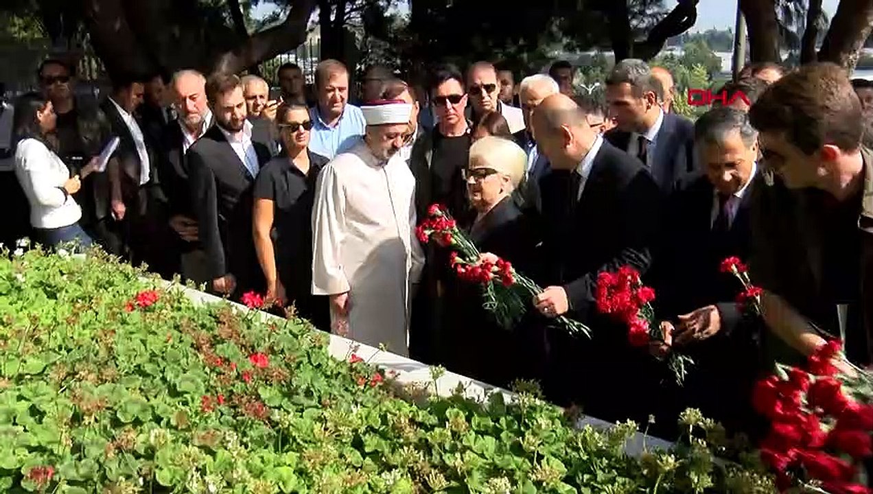 'Pejmürde' tartışması sonrası ilk temas: İmamoğlu ve Soylu tokalaştı
