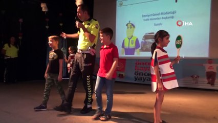 Diyarbakır’da gönüllü okul geçit görevlilerine teorik eğitim