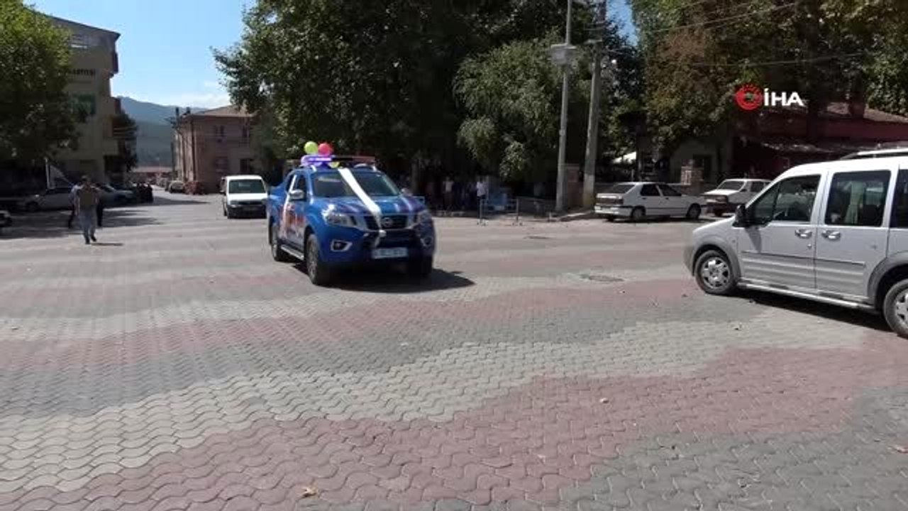 Başkan ve kaymakamdan sünnet çocuklarına makam aracı jesti