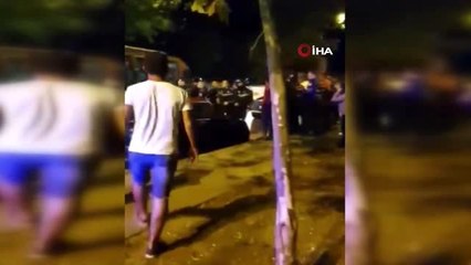 Sarıyer'de seyyar satıcılar ile zabıtalar birbirine girdi