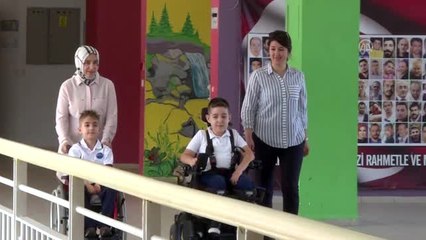 Engellerini aşarak BİLSEM'e girmeye hak kazandılar