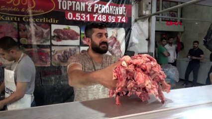 Adana kebabın ve sakatatın başkenti adana'da yeni gözde ciğer bezi