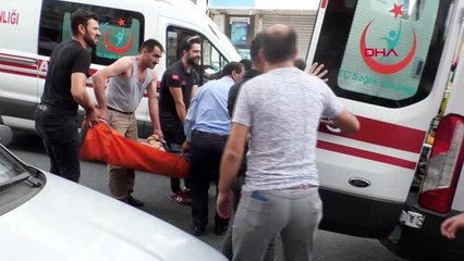 Avcılar'da silahlı çatışma; o anlar kamerada