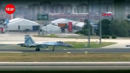 Su-35 savaş uçağı İstanbul semalarında