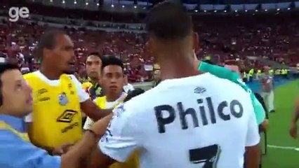 Jesus deu um tapa na cara de ex-FC Porto. Jogador queixa-se de agressão