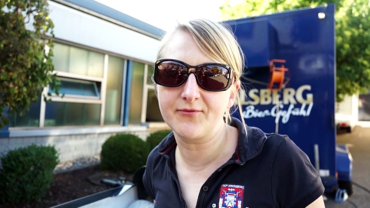 Sperrholzboliden: Deutsche Meisterschaft im Seifenkistenrennen