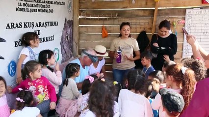 Minik öğrenciler kuş halkalamayı gözlemledi - IĞDIR