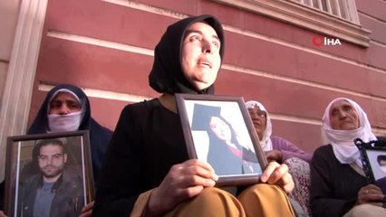 Evlat nöbeti tutan annelerin sayısı her geçen gün artıyor