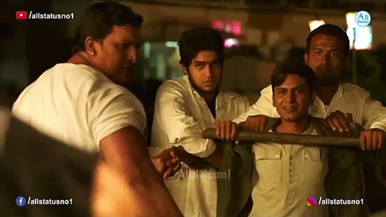 मुन्ना सिर्फ पीटता है _ Tiger Shroff _ WhatsApp Status Video _ Very Emotional Sad Dialogues