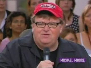 MICHAEL MOORE ALERTE NICOLAS SARKOZY