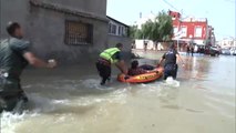 La Guardia Civil rescata a una familia en Dolores tras quedarse sin agua potable y comida