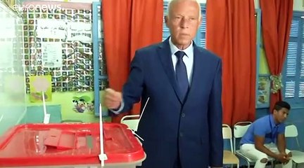 Es wird ausgezählt: Wer kommt in Tunesien in die Stichwahl?