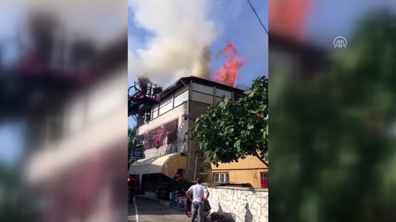 Tenekede tavuk pişirirken evi yakıyordu - DENİZLİ