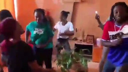 Leumbeul et Tama célébrent l'anniversaire d'Aida Samb 🎉