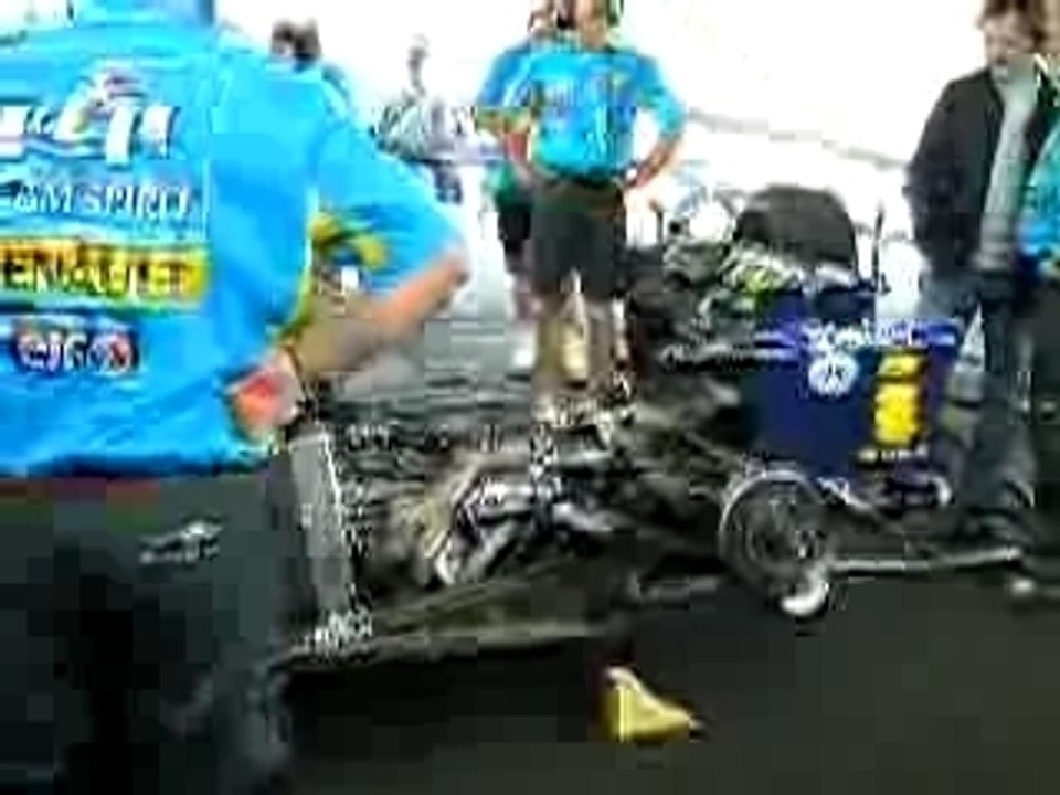 Une F1 chante la Marseillaise