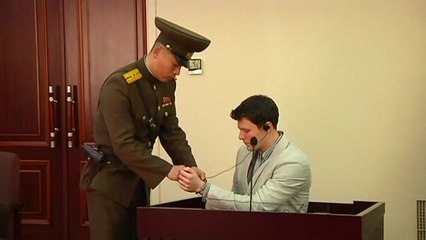 트럼프, 北 억류됐다 숨진 웜비어 부모와 만찬...대북 강온전략 구사 / YTN