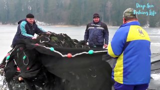 Amazing Net Fishing under Ice... Big Catch in the River, You Won't Believe That How Many Fish!
