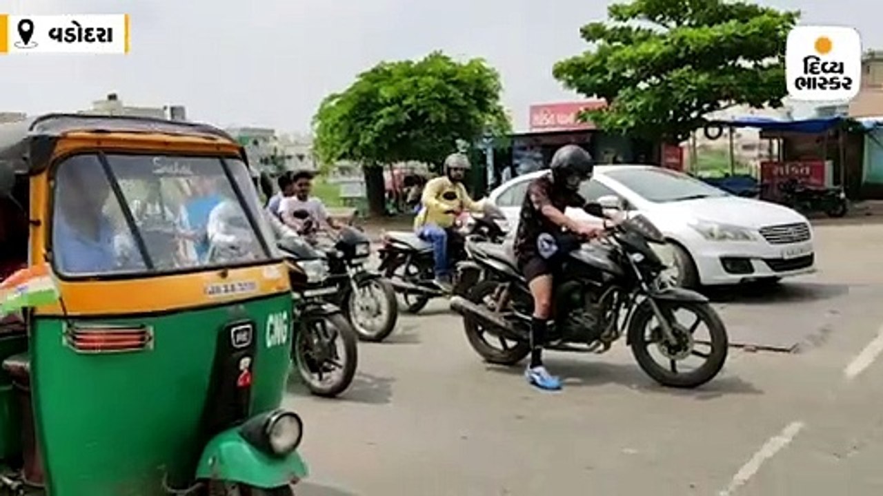 PM મોદીના કાર્યક્રમમાં ટ્રાફિકના 300 જવાનો કેવડ...