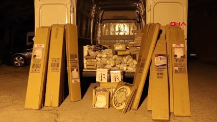 Manisa iş yerinden çaldığı çeyizlik eşyaları satarken suçüstü yakalandı