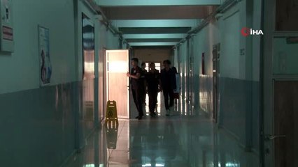 Profesörler tarihi Erzincan Lisesinde ders veriyor