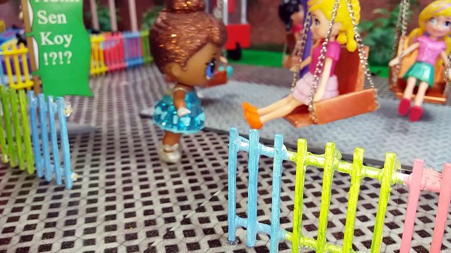 LOL Bebekler Lunaparkta | Oyuncak Lunapark