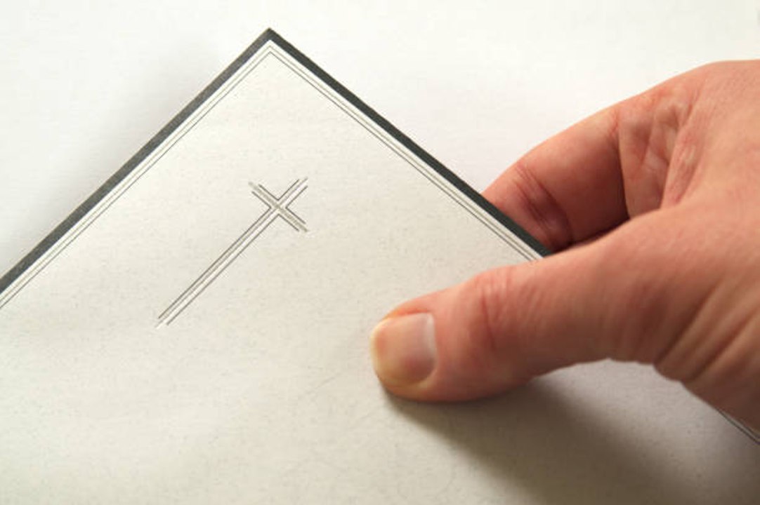 Wie man sein Beileid ausdrückt