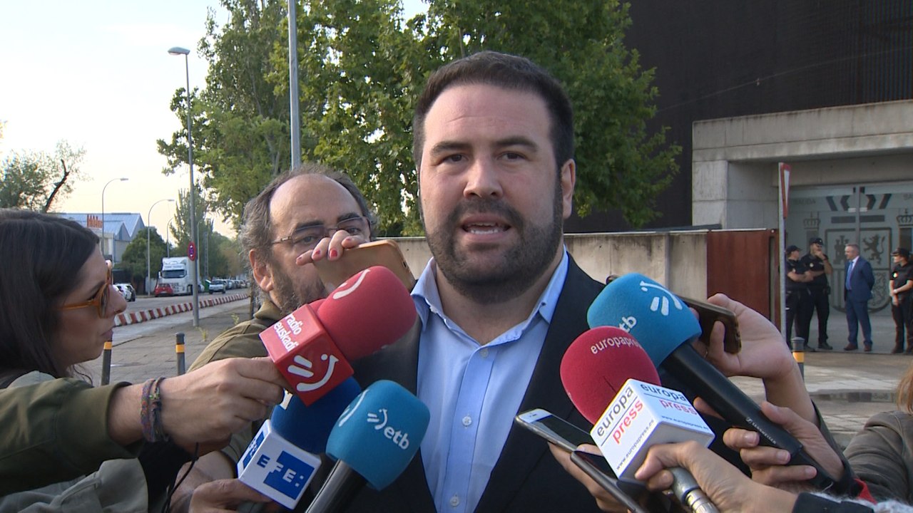 Bildu dice que "no es tiempo de que se repitan estos juicios políticos"